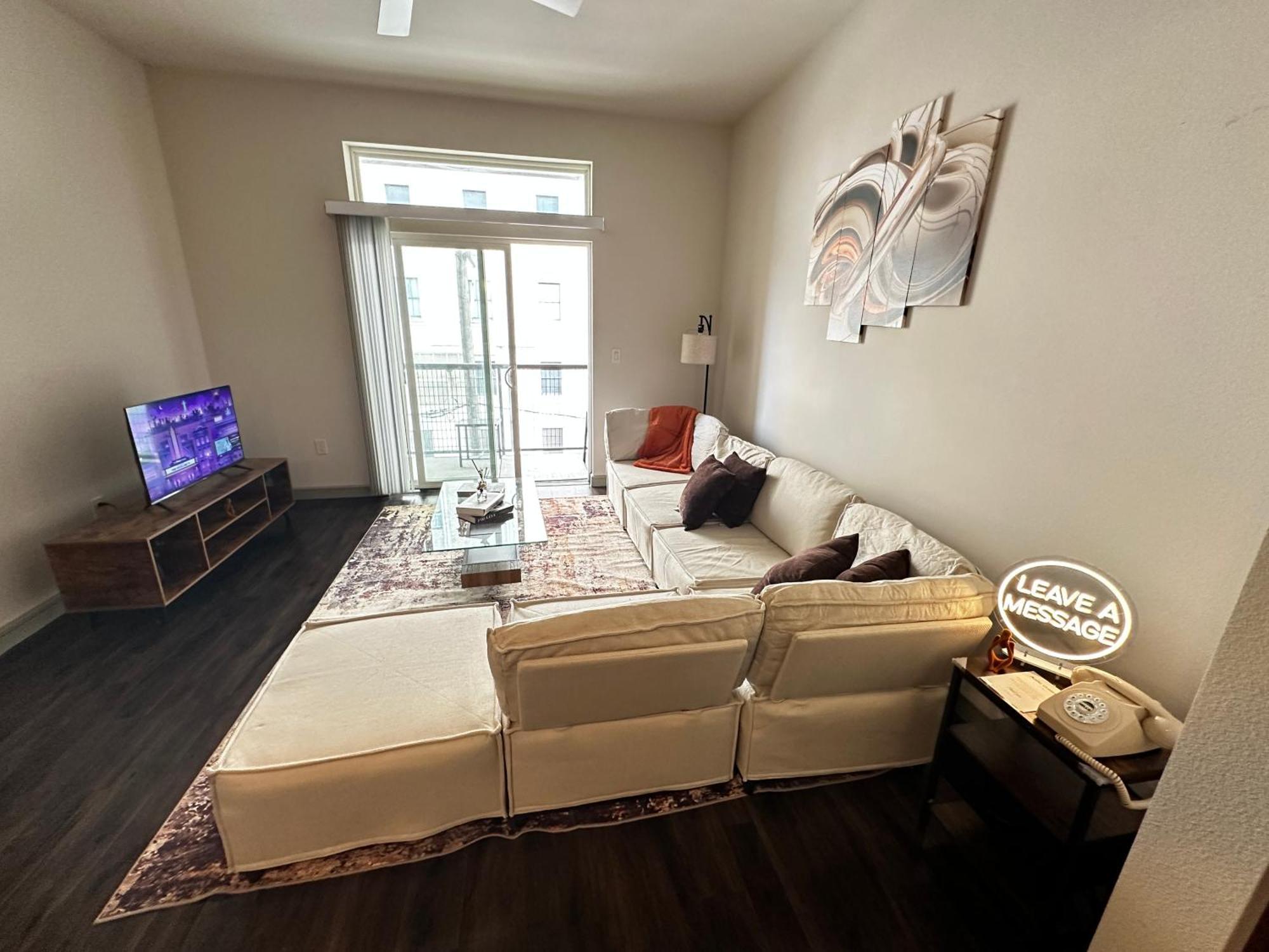 Downtown Houston Cozy Queen Suite Bagian luar foto